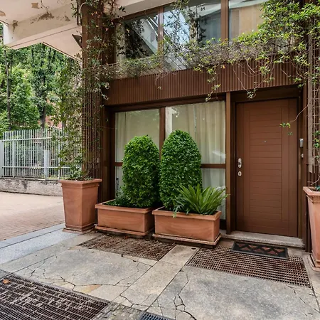 Апартаменты Loft Elegante In Centro In Zona Signorile - Davanti Metro