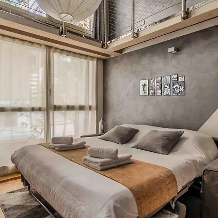 Loft Elegante In Centro In Zona Signorile - Davanti Metro * Милан