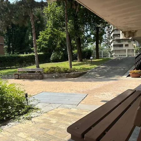 Apartamento Loft Elegante In Centro In Zona Signorile - Davanti Metro Milão